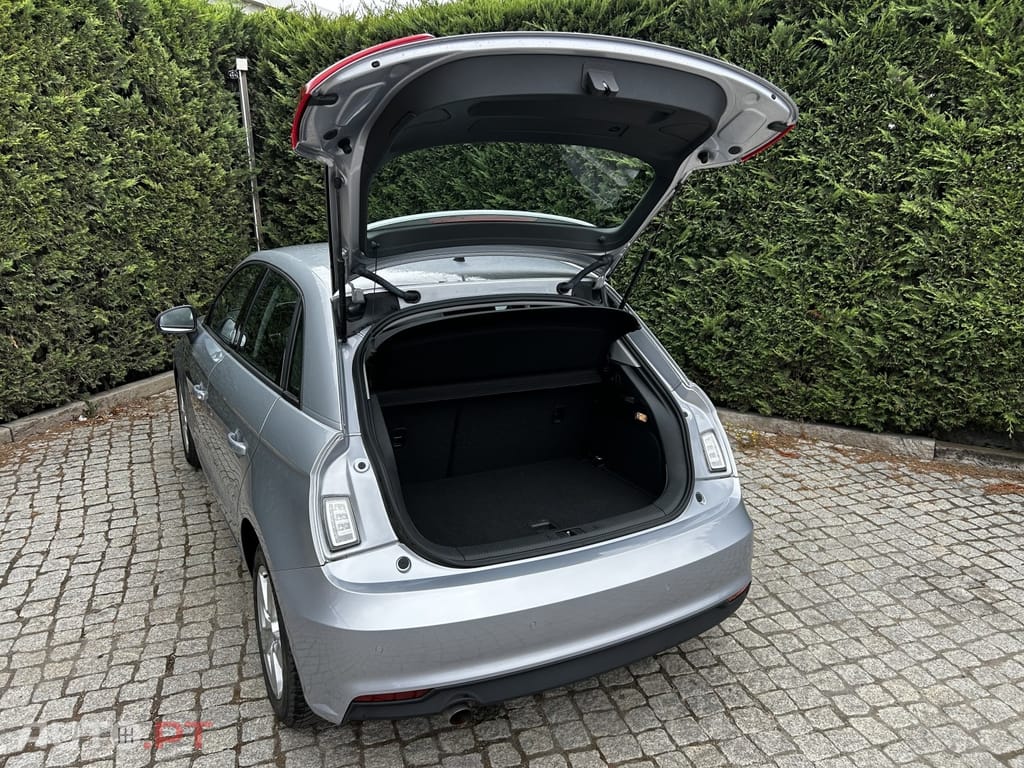 Audi A1 1.4 TDI - Navi Klima
