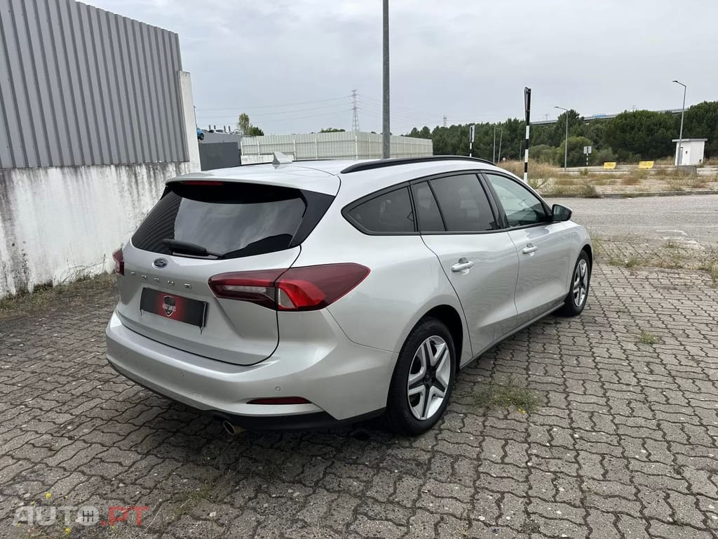 Ford Focus SW 1.0 EcoBoost Connected