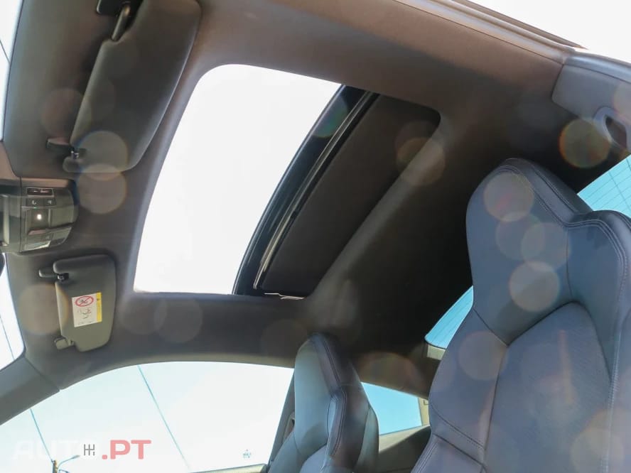 Porsche 911 Carrera PDK