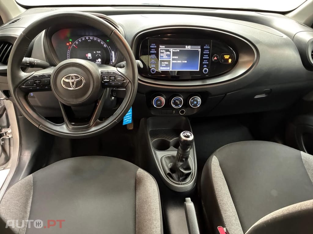 Toyota Aygo X 1.0 VVT-i Active