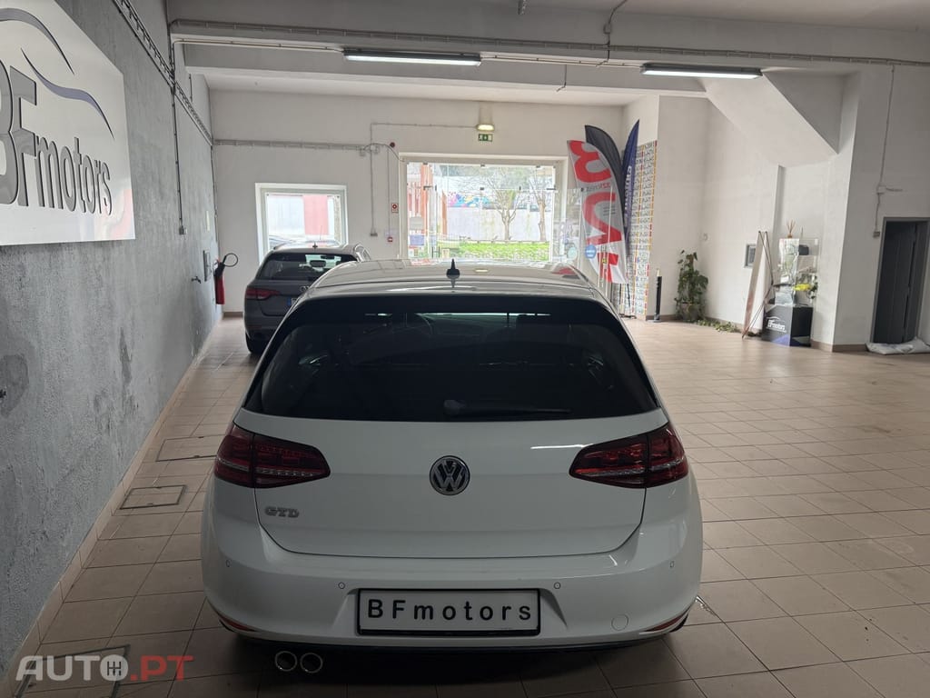 Volkswagen Golf 2.0 TDi GTD