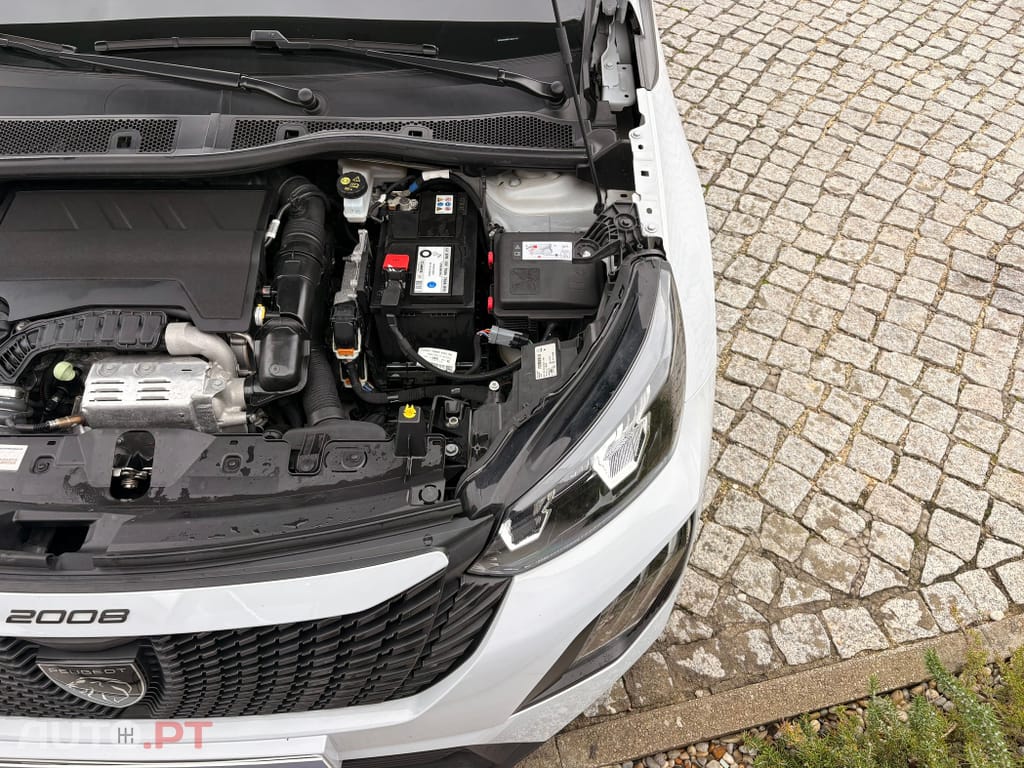 Peugeot 2008 1.2 PureTech Active Pack