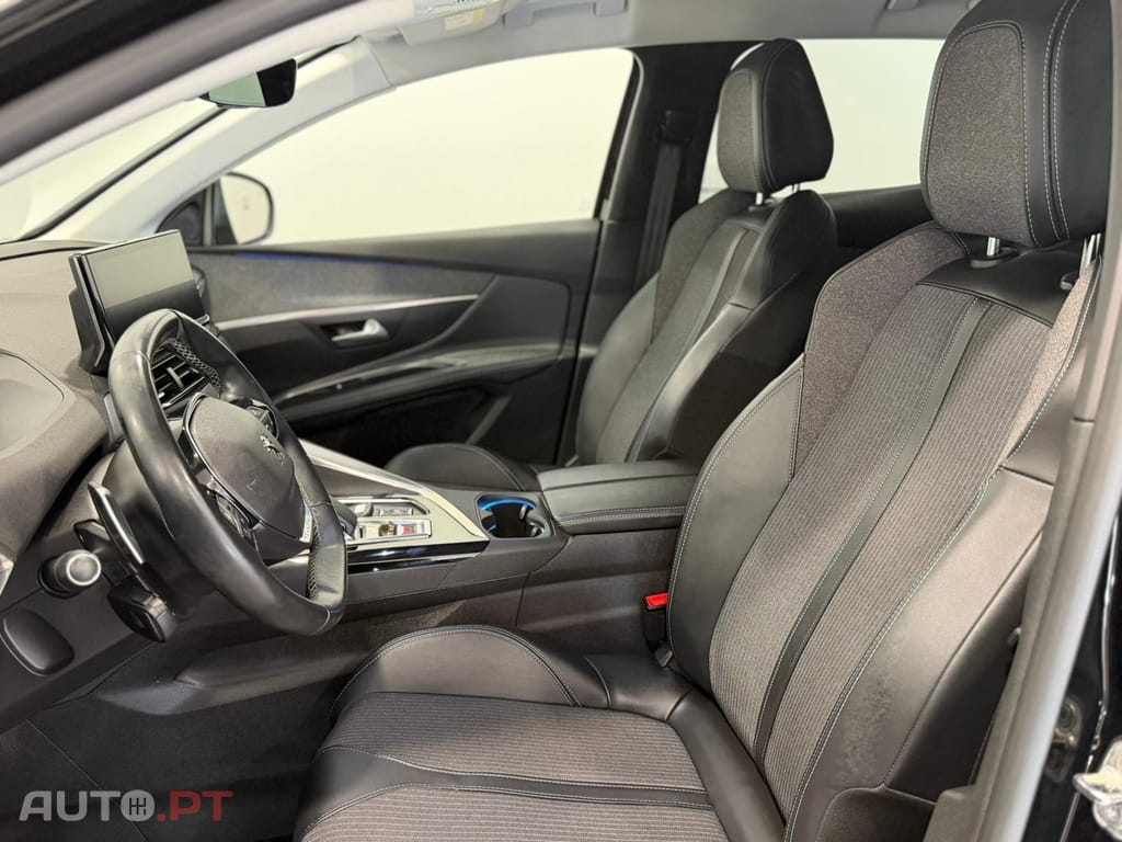 Peugeot 3008 1.6 Hybrid Allure Pack e-EAT8