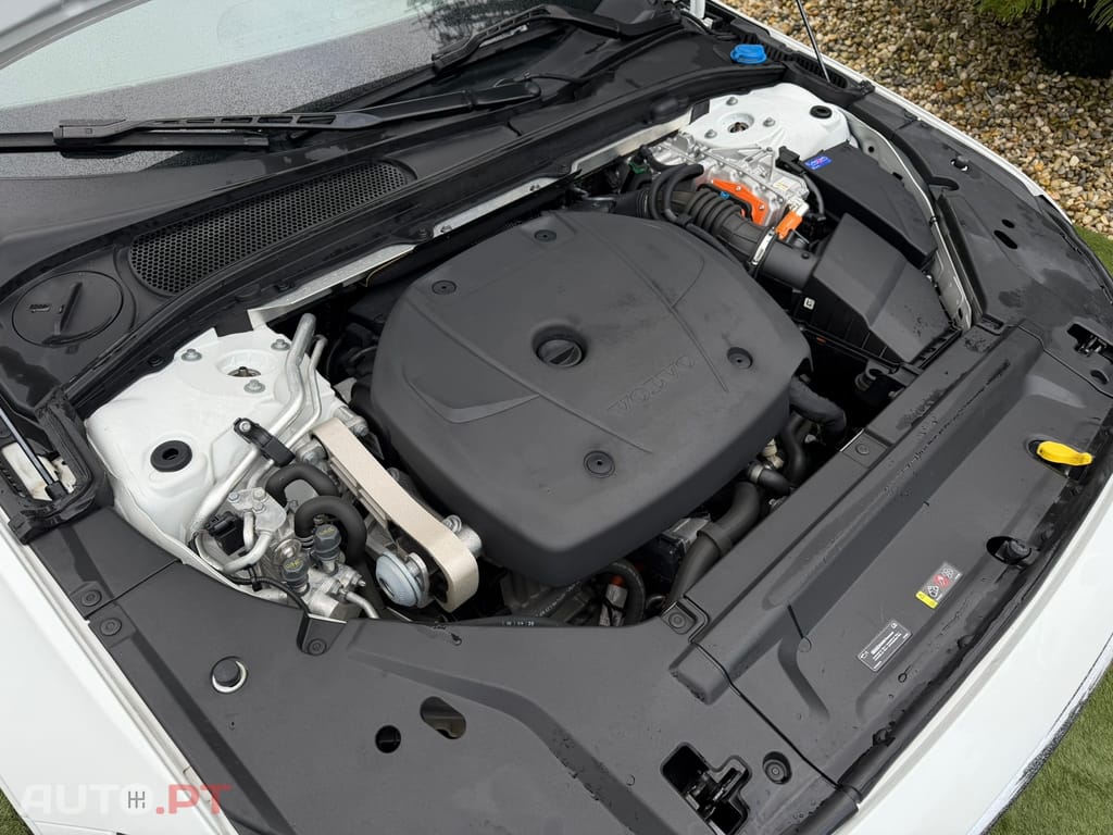 Volvo V90 2.0 T8 PHEV Inscription AWD