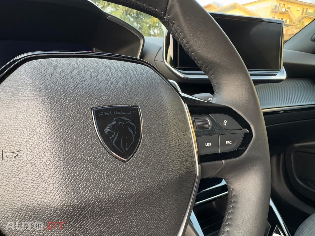 Peugeot 2008 PureTech Allure
