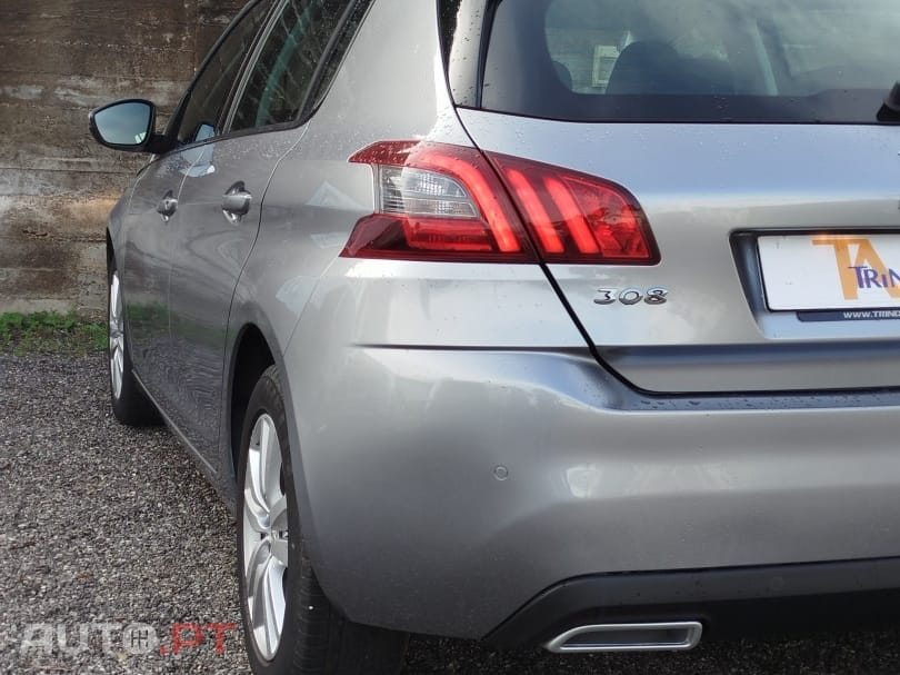 Peugeot 308 PureTech 110 Stop & Start Allure