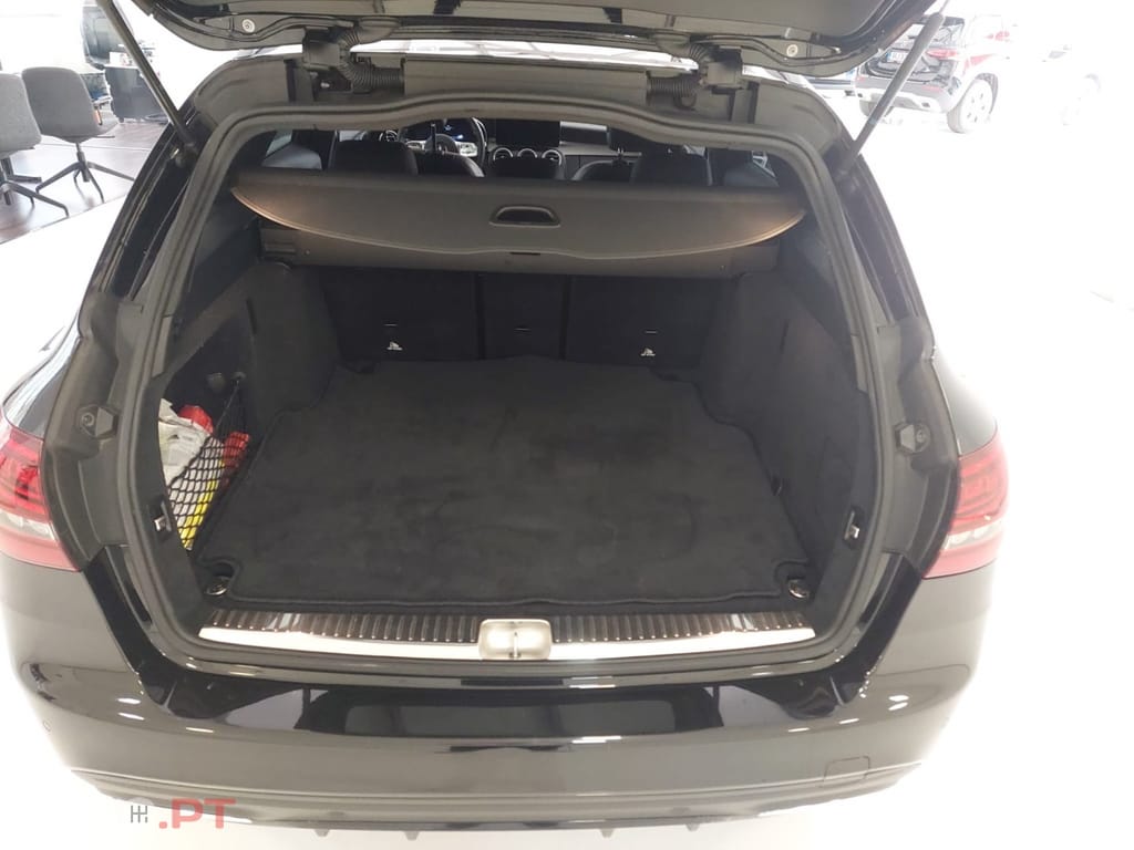 Mercedes-Benz C 220 d Station 9G-TRONIC Night Edition