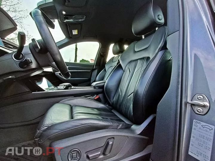 Audi E-Tron 55 quattro S line