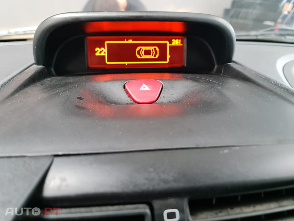 Citroen Jumpy Outro