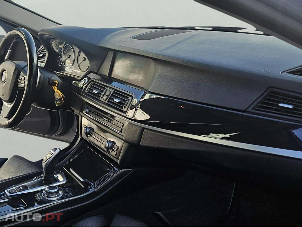BMW 525 d Auto