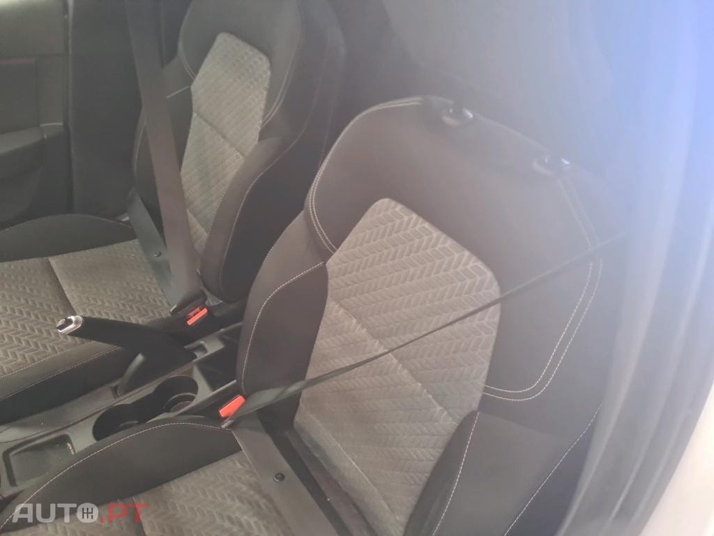 Renault Clio 1.0 TCe Limited Bi-Fuel