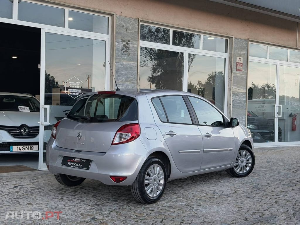 Renault Clio 1.2 16V Dynamique S