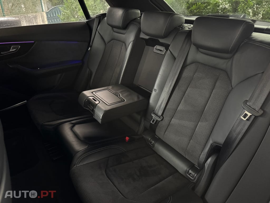 Audi Q8 50 TDI quattro Tiptronic