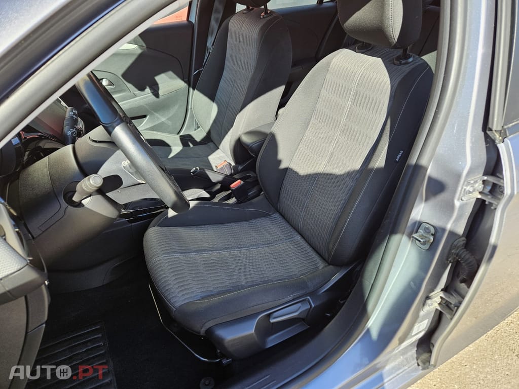 Opel Corsa 1.2 T Elegance