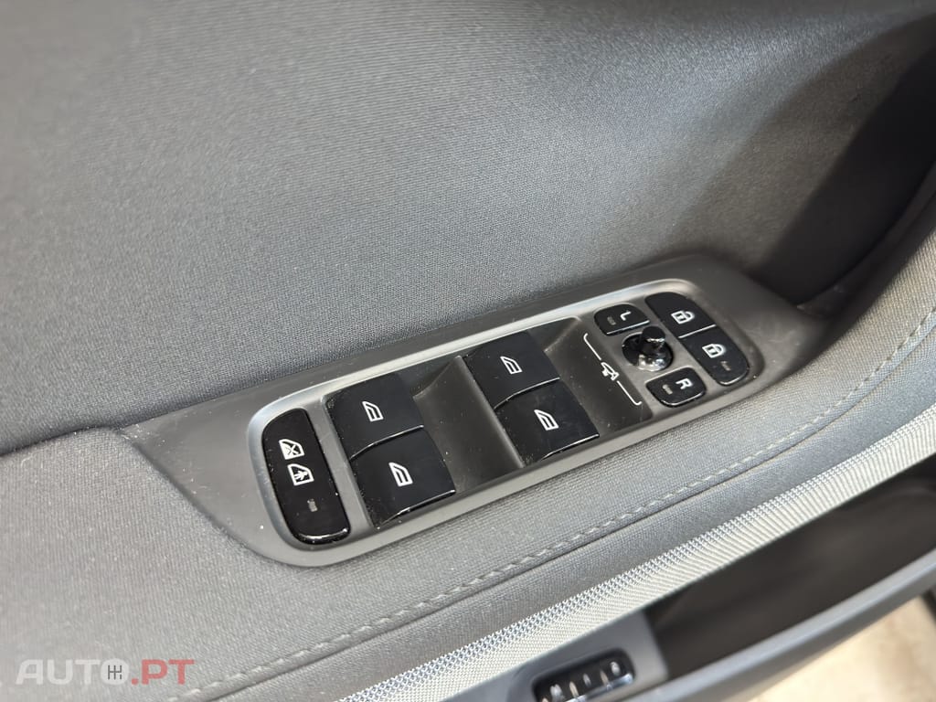 Polestar 2 Dual Motor Long Range 78 kWh AWD Performance