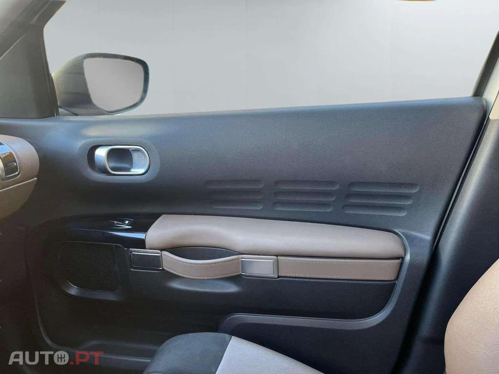 Citroen C4 Cactus 1.2 e-THP Shine Edition
