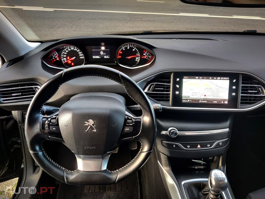 Peugeot 308 1.5 BlueHDi Allure