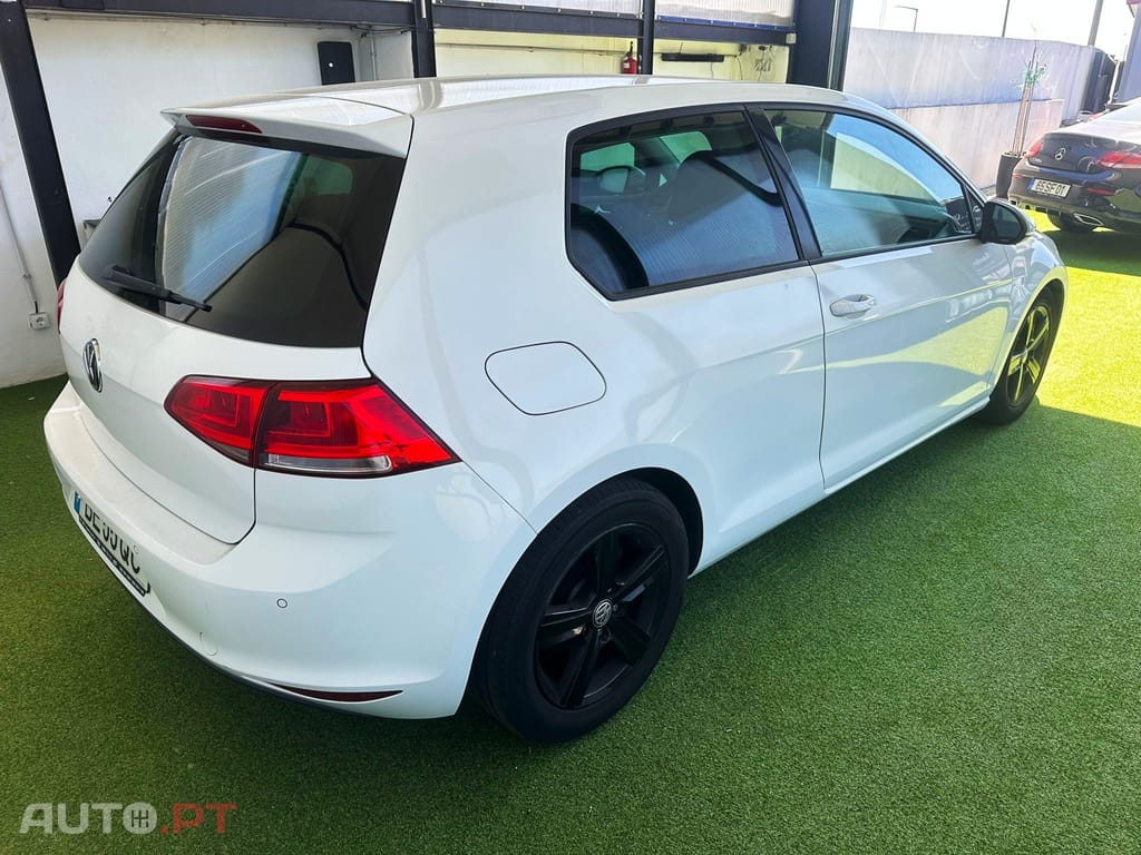 Volkswagen Golf VII