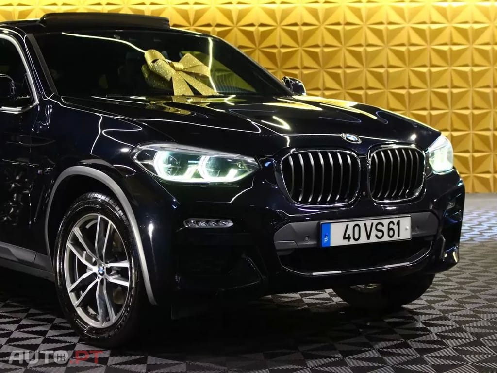 BMW X4 20 d xDrive Pack M Auto — fotografia 8