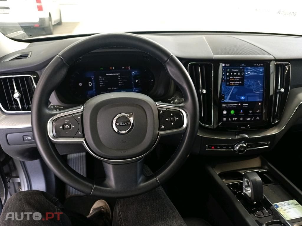 Volvo XC60 2.0 T6 PHEV Core