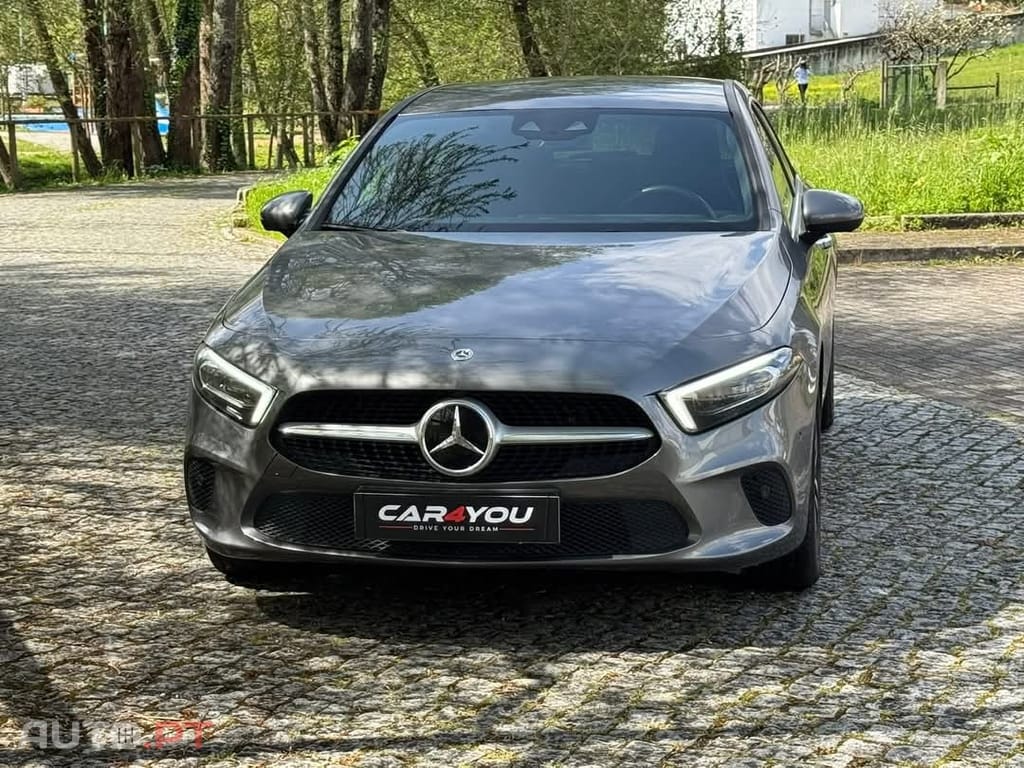 Mercedes-Benz A 250 e Style Plus