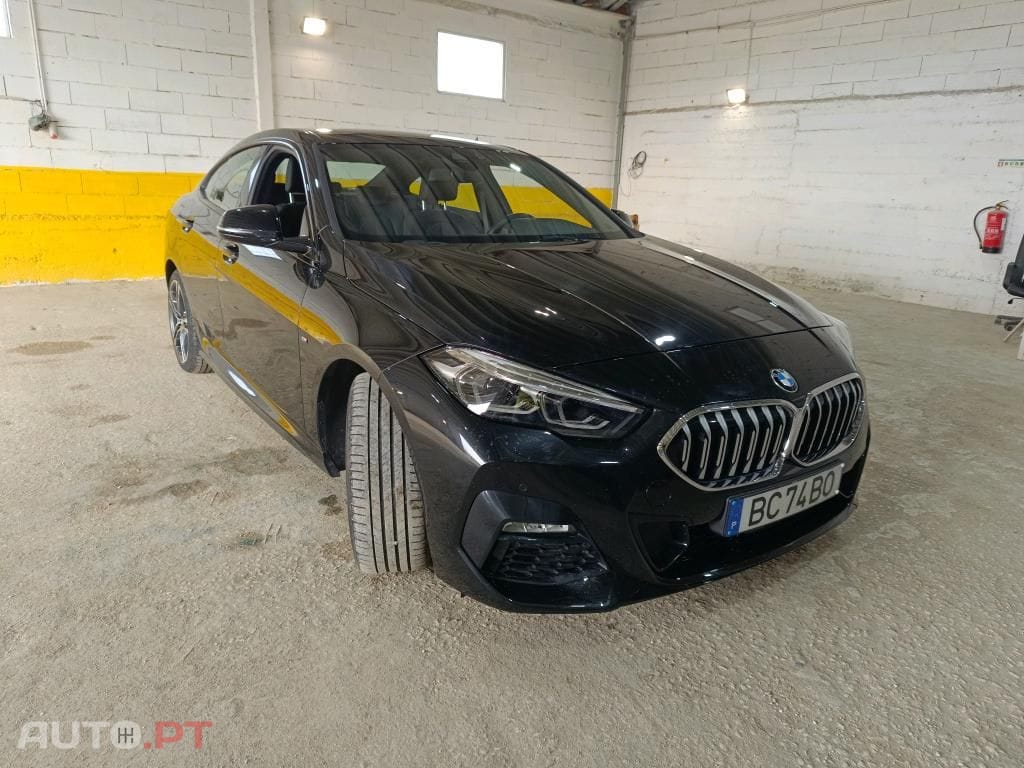 BMW 216 d Pack Desportivo M