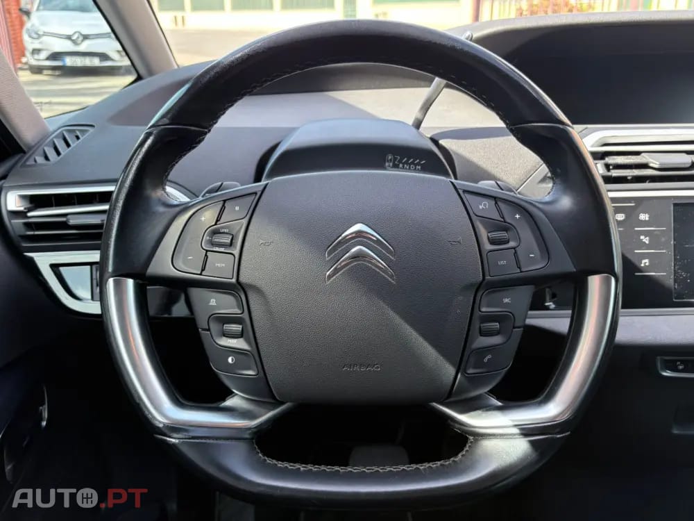 Citroen Grand C4 SpaceTourer 1.5 BlueHDi Shine EAT8