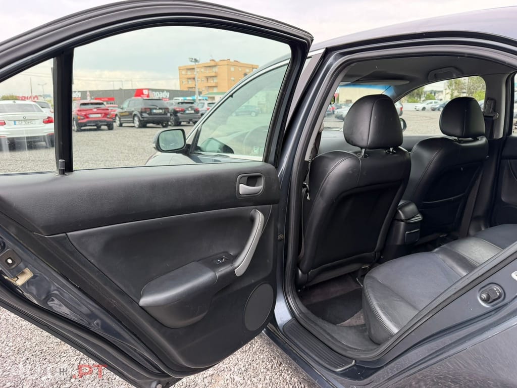 Honda Accord 2.0 Sport