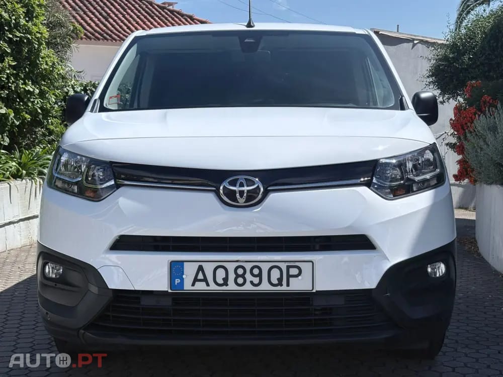 Toyota Proace Verso 1.5D L1 Comfort — fotografia 13