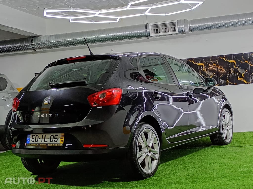SEAT Ibiza 1.6 TDI Reference — fotografia 48