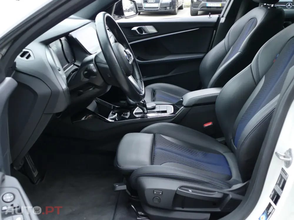 BMW 216 d Pack Desportivo M