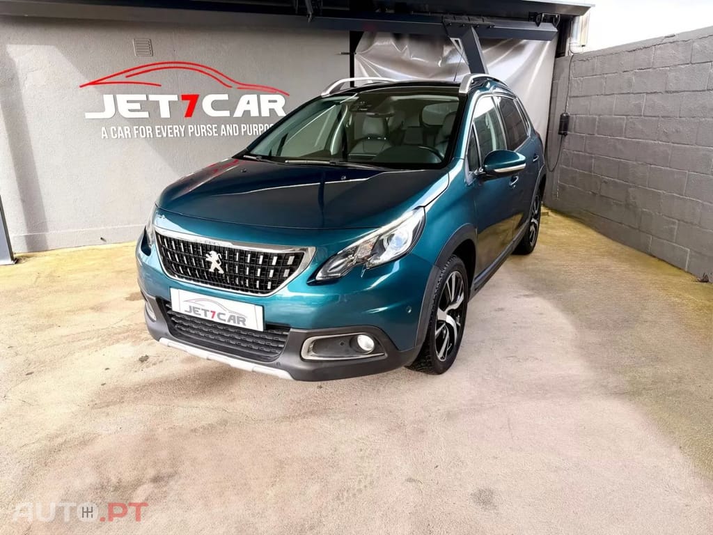 Peugeot 2008 PureTech 130 Allure