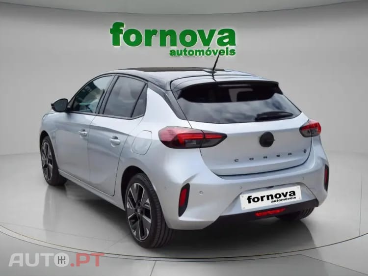 Opel Corsa-E e-GS