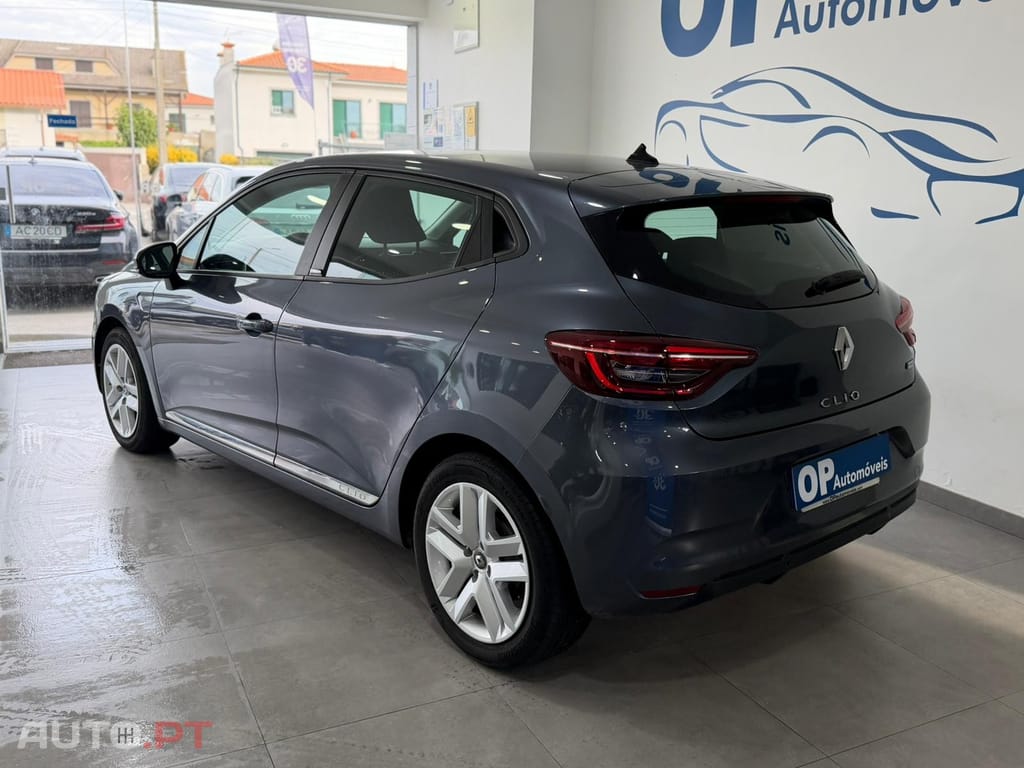 Renault Clio 1.6 E-Tech Edition One