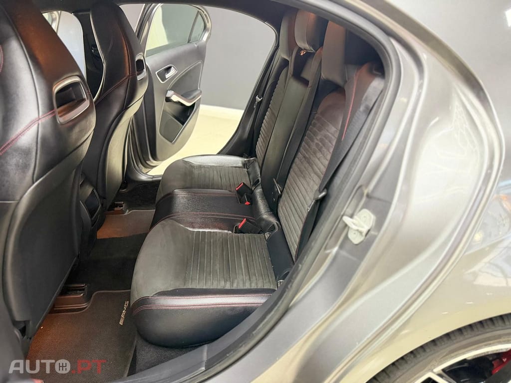 Mercedes-Benz A 180 d AMG Line