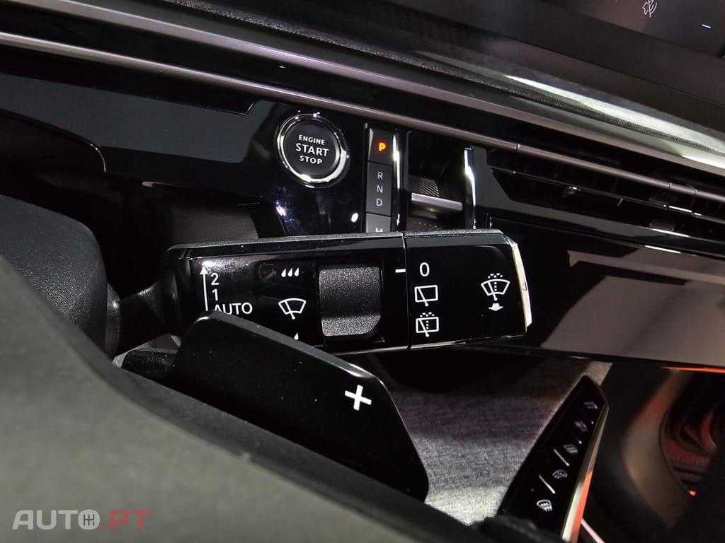 Peugeot 5008 1.2 Hybrid Allure Pack EAT8
