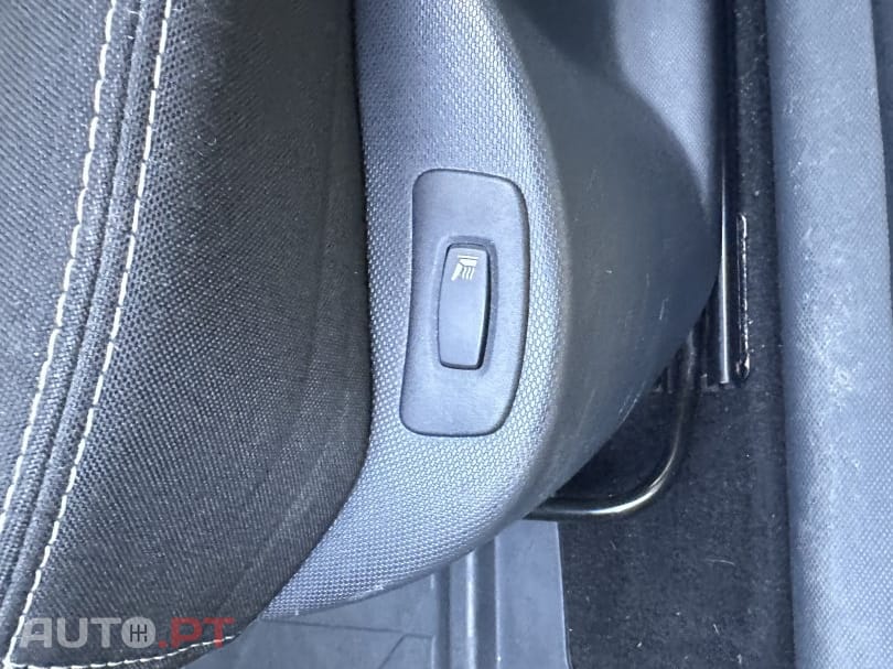 Renault Clio (Energy) TCe 75 Start & Stop LIMITED