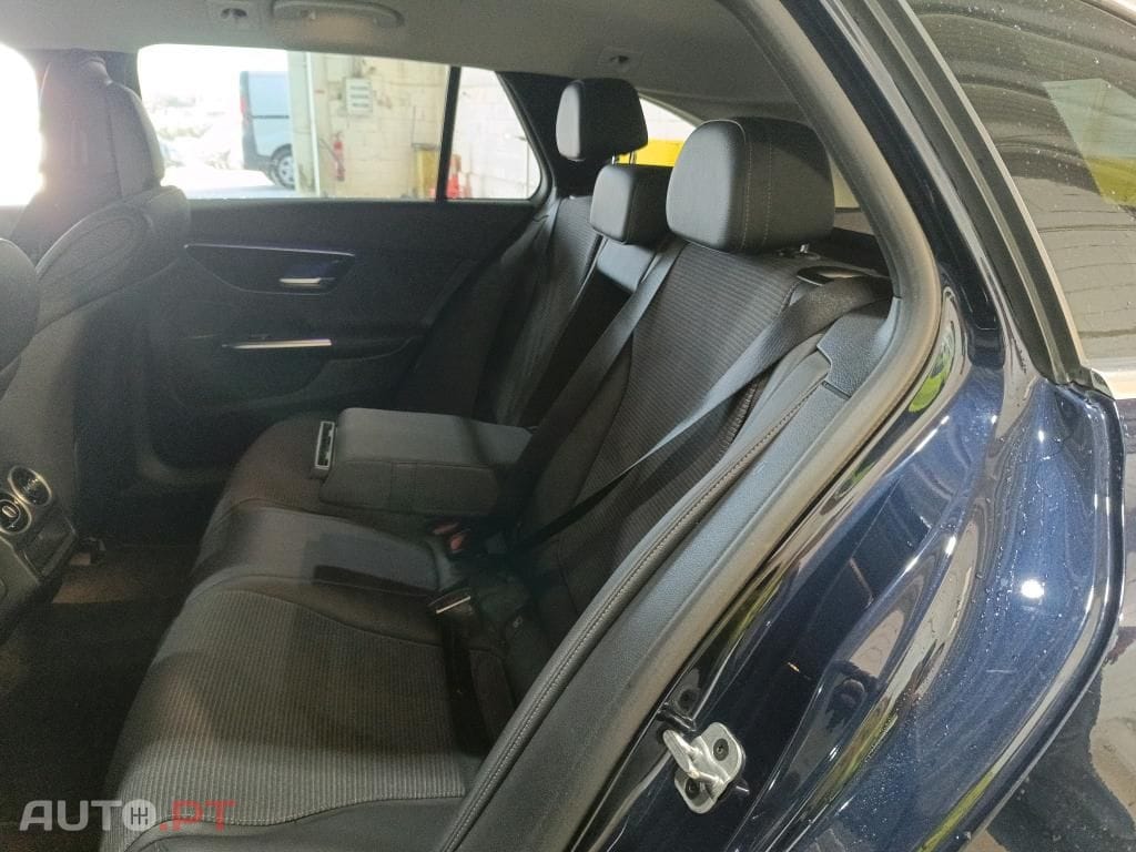 Mercedes-Benz C 300 e