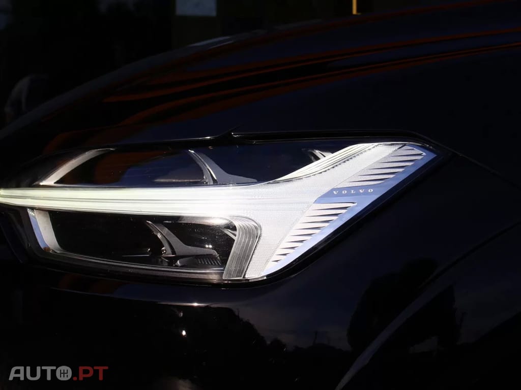 Volvo XC60 D4 AWD Momentum