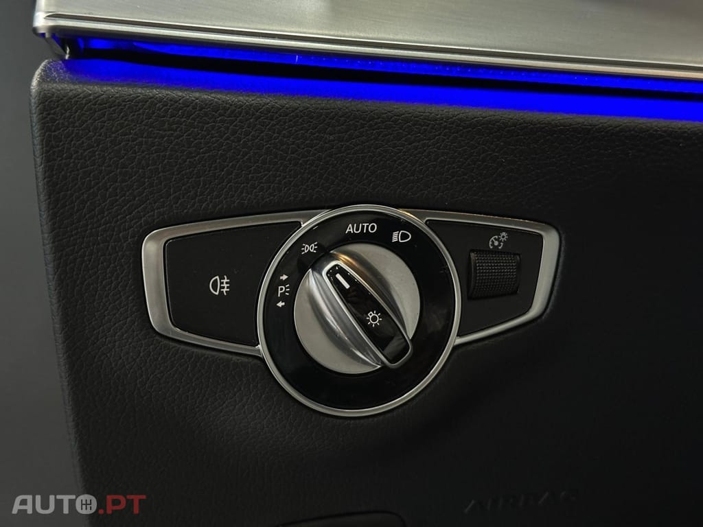 Mercedes-Benz E 300 de 4Matic 9G-TRONIC AMG Line