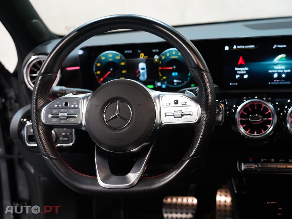 Mercedes-Benz A 250 AMG Line