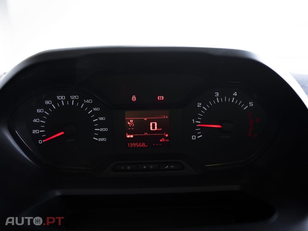 Peugeot Partner 1.6 BlueHDi L1 Pro
