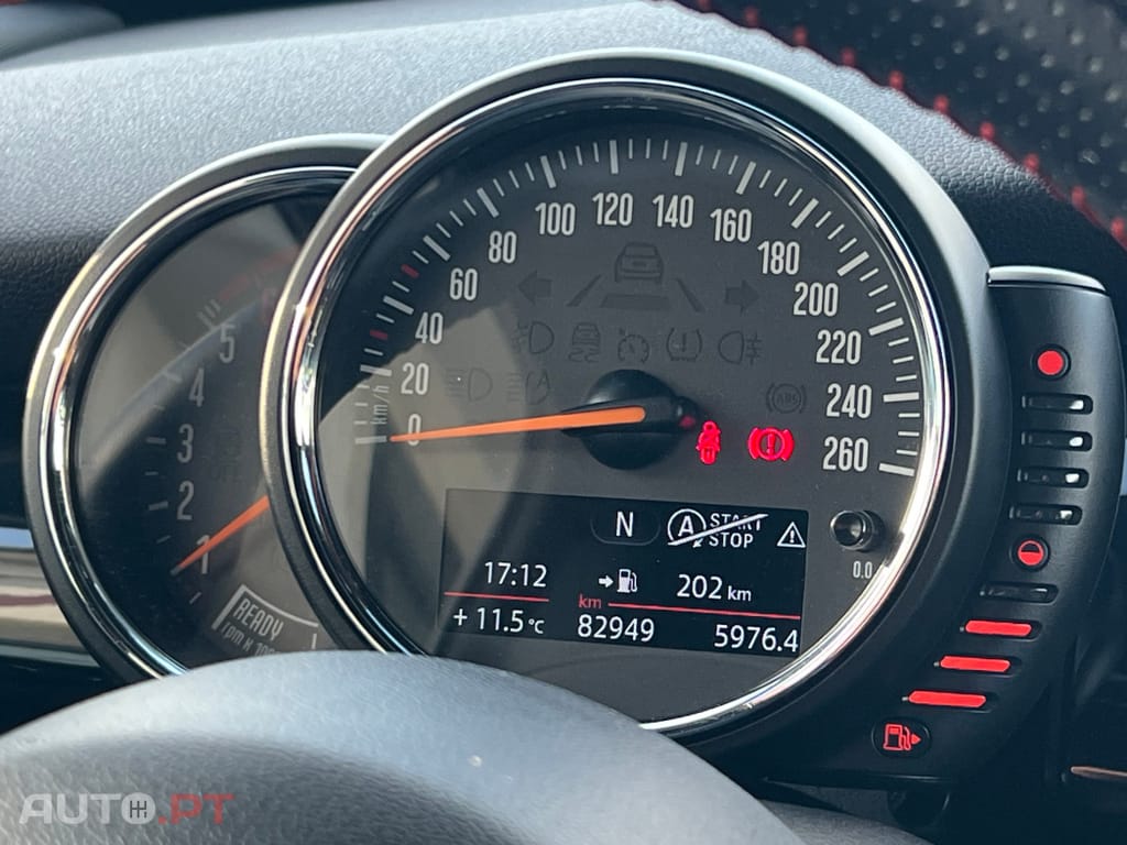 MINI Cooper Cooper D