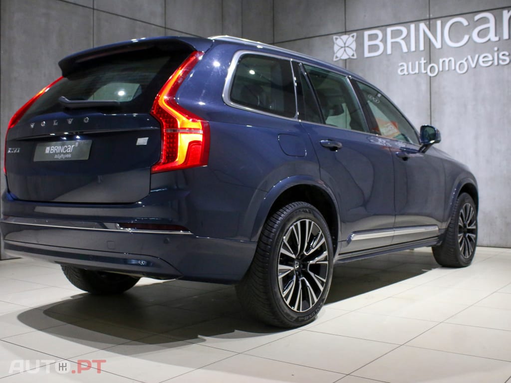 Volvo XC90 2.0 T8 PHEV Core AWD