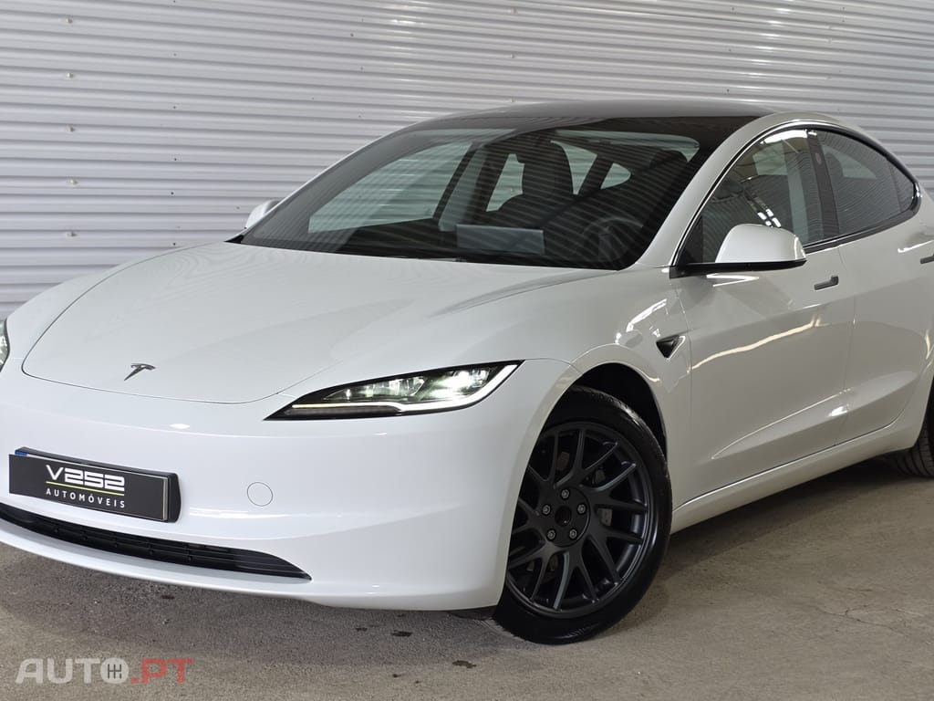 Tesla Model 3 Tração Traseira Premium