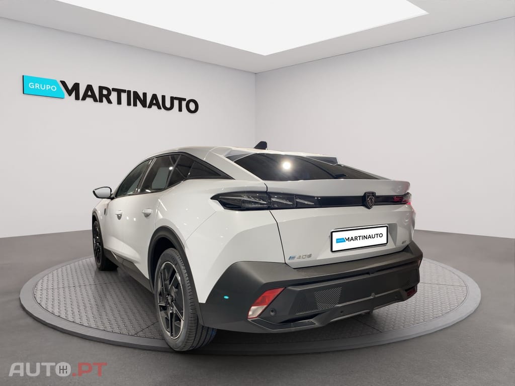Peugeot E-408 58 kWh GT