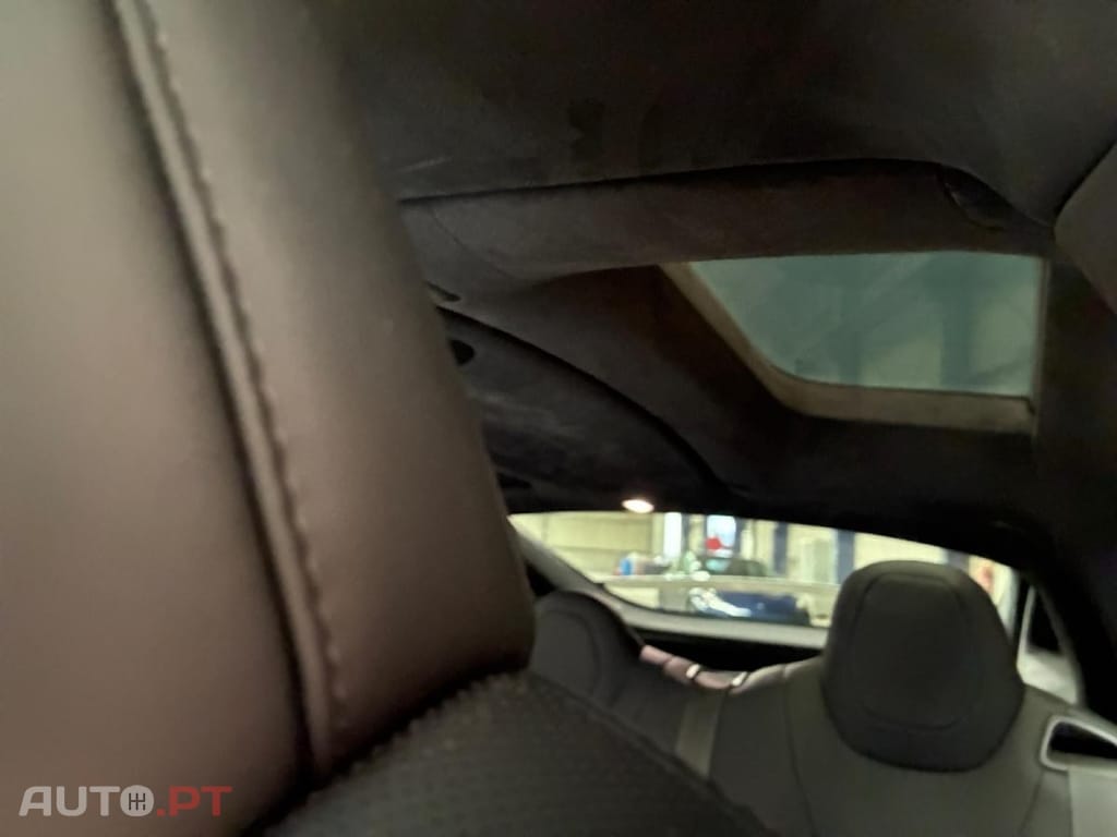 Tesla Model X Dual-Motor AWD