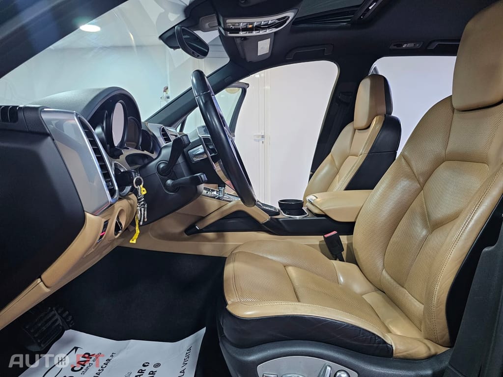 Porsche Cayenne S Tiptronic