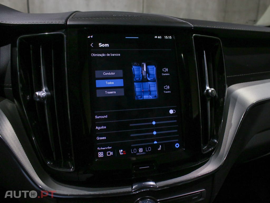 Volvo XC60 2.0 T6 PHEV Plus Dark AWD