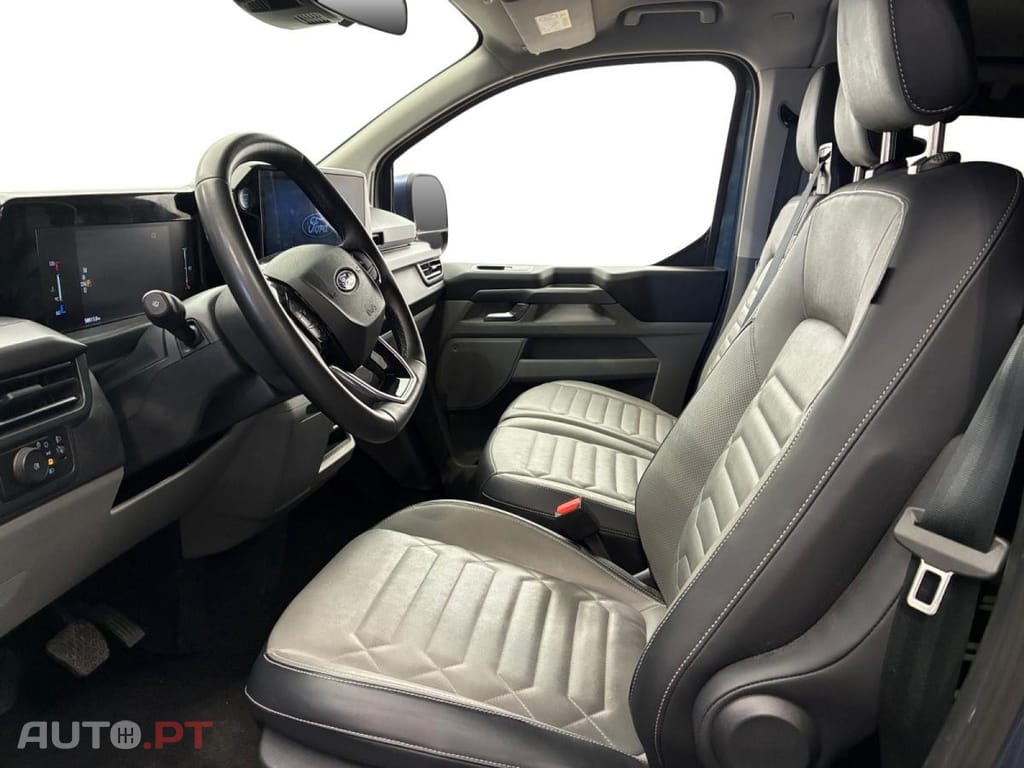 Ford Tourneo 2.0 EcoBlue L2H1 Titanium Aut.